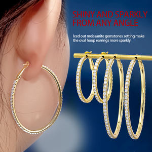 Elegantes pendientes de aro de moissanita atmosféricos, de plata de ley 925, con incrustaciones de moissanita, para mujer. - Product Image 6