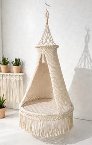 Silla Colgante de Macramé Hecha a Mano |   Silla Columpio Estilo Boho |   Asiento de Hamaca de Cuerda de Algodón |   Decoración para Playa y Jardín - Product Image 3