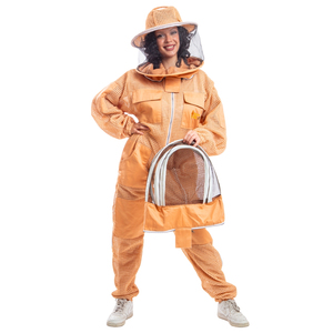 Traje de Apicultura con Doble Velo, Ajuste Regular, Resistente al Calor (100-150°C), Protección Nivel D, Costuras Reforzadas, Mangas de Poliéster, Color Arena - Product Image 6