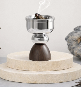 Brûleur à Bakhoor de Luxe en Acier Inoxydable avec Base en Bois – Élégant Porte-Encens Arabe pour la Décoration et l'Ambiance de la Maison - Product Image 3
