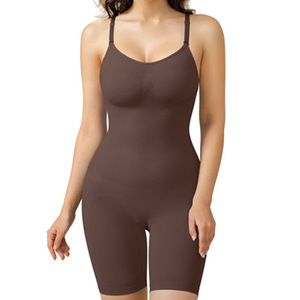 Maillot de bain une pièce grande taille pour femme de haute qualité, personnalisable avec lettres et motifs rayés, vente en gros, vêtements de plage - Product Image 3