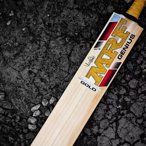 Bate de Críquet MRF Genius Gold Edition English Willow 25/26 EDICIÓN NUEVAS PEGATINAS - Product Image 1