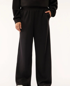 <b>Women</b> <b>Black</b> Tracksuit Set Crew Neck Sweatshirt And Elastic Waist <b>Pants</b> Casual Loose Fit Solid Color - Product Image 2