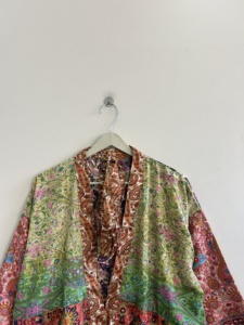 ชุดกิโมโนผ้าไหมปะติดปะต่อแบบสั้น ชุดเดรสผ้าไหมทำมือ - Product Image 4