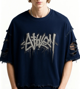   Camiseta Oversize Bordada para Hombre, Azul Marino, Manga Corta, Estilo Urbano, Cuello Redondo, Diseño con Logotipo Tejido en la Parte Delantera - Product Image 1