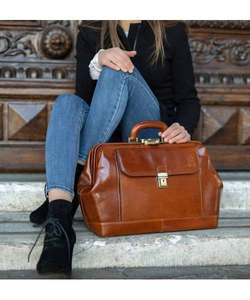 Sac de voyage vintage en cuir véritable, sac de médecin en cuir de vachette avec fermeture à glissière et fermoir, unisexe - Product Image 4