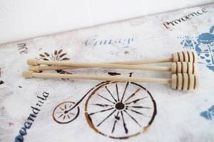 Wooden Honey Pouring Stick Natural Honey Dipper <b>Spoon</b> Bee Honey Stirrer Kitchen Accessory for Breakfast and Dessert Serving - Product Image 6