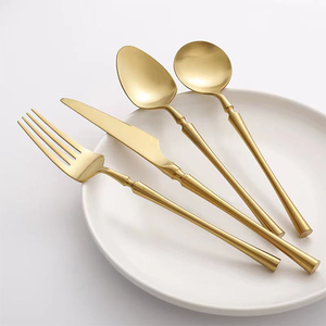 Ensemble de couverts en argent et acier inoxydable, gravé, style rustique, pour mariages, hôtels, restaurants, avec support en métal doré - Product Image 4