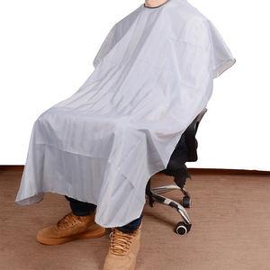 Capes de Coiffure Professionnelles en Polyester 100% pour Barbiers, Modèle Uni Unisexe pour Adultes - Product Image 5