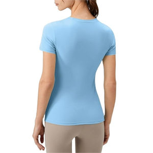 Camisetas térmicas de compresión con cuello redondo personalizadas para mujer, camisetas térmicas de manga corta para yoga y entrenamiento. - Product Image 4