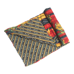Manta Decorativa Vintage para Cama, Acolchado Kantha Cosido a Mano, Reversible, Estilo Indio, de Sari Antiguo, de Algodón Lavable - Product Image 1
