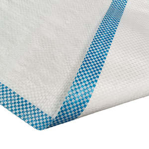 Saco Tejido de Polipropileno (PP) de Boca Abierta de 25 kg y 50 kg, Diseño con Fondo Cosido para Empaque Industrial y Agrícola, Hecho en Vietnam - Product Image 3