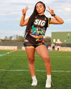 Uniformes de fútbol personalizados de alta calidad 7 en 7 7V7 Uniforme de fútbol sublimado Compresión 7 en 7 7on7 Uniforme - Product Image 2