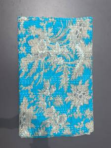 Edredón de Algodón Bordado a Mano con Diseño Floral Azul, Decoración Tradicional para el Hogar, Uso en Todas las Estaciones - Product Image 4