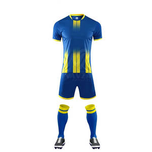 Kit de football sur mesure de qualité supérieure, meilleur tissu, kit de football pour hommes, logo personnalisé, kit de football - Product Image 2