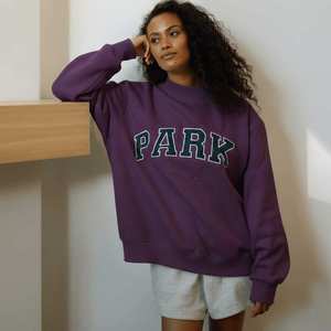 Nouveaux Sweat-shirts d'hiver pour femmes, modèle 2026, à épaules tombantes, grande taille, en molleton épais, imprimé universitaire, marque privée - Product Image 3