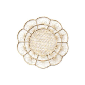 Top Seller 2026 Floral Scalloped Rattan Placemat and Charger <b>Plates</b> From Vietnam Factory for Dining Table Set of <b>Mats</b> & Pads - Product Image 3