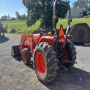 Tractor cortacésped premium L4600 2WD con cargador frontal, motor diésel y caja de cambios de alta resistencia para trabajos agrícolas - Product Image 2