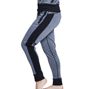 Chándal gris con capucha para mujer, largo, de color sólido, estilo deportivo, con bolsillos laterales, material de poliéster y spandex, para venta en línea. - Product Image 2