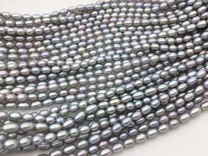 Perlas de Arroz Gris AAA de Agua Dulce, 4-4.5mm, Naturales, Cultivadas, en Hilo Suelto para Fabricación de Joyería, Venta al Por Mayor - Product Image 4