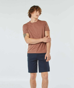 Shorts Bermuda Homme Rose Uni en Coton Oxford Respirant avec Fermeture Boutonnée Taille Mi-Haute Style Décontracté Logo Avant et Poches - Product Image 1
