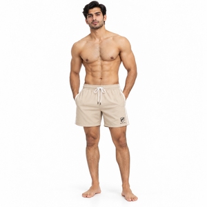 Shorts de bain athlétiques à séchage rapide avec tissu respirant pour les entraînements en piscine et les vacances. Shorts de bain pour hommes pour un confort et une mobilité quotidiens. - Product Image 4
