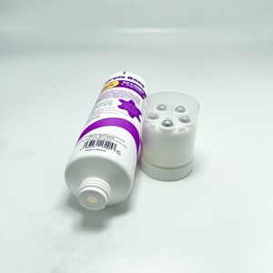 Tube en plastique PE du Vietnam avec bouchon roll-on à 5 billes et capuchon brosse en silicone pour emballage de crème capillaire, cutanée et autres usages - Product Image 6