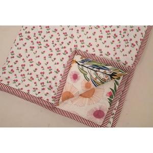Couette en coton réversible à motifs floraux, couverture pour bébé et tout-petit faite à la main, literie bohème pour chambre d'enfant, cadeau de naissance - Product Image 5
