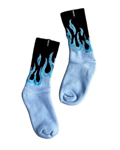 ถุงเท้ากีฬาข้อสั้นสีขาวสำหรับนักกีฬา ผลิตจากผ้าสแปนเด็กซ์ถัก ระบายอากาศได้ดี รับผลิตตามสั่งพร้อมพิมพ์โลโก้ - Product Image 3