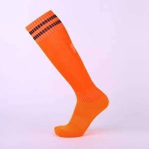 Chaussettes de football montantes noires respirantes en Spandex/Polyester tricoté, séchage rapide, écologiques, pour adultes, MOQ - Product Image 5