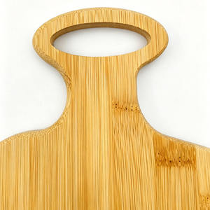 Las tablas de cortar de madera más populares y novedosas del año 2026 son superficies versátiles que son aptas para cuchillos y se utilizan para preparar y servir alimentos. - Product Image 2