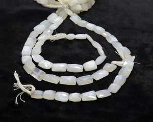 Perles de pierre de lune blanche naturelle facettées, taille « chewing-gum », 8-9 MM, forme « chicklet », perles de pierre de lune de 8 pouces - Product Image 3