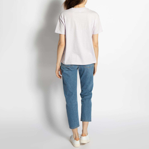 Nouveaux t-shirts pour femmes de qualité supérieure, respirants, en tissu doux, en coton, confortables, à manches courtes. - Product Image 3
