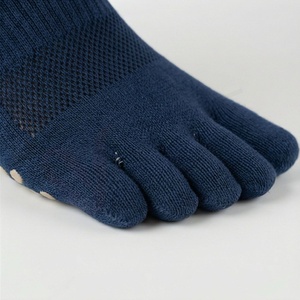 Calcetines de Hombre, Color Sólido, Tejidos, Transpirables, de Cinco Dedos, de Algodón y Elastano, para Uso Diario en Primavera - Product Image 6