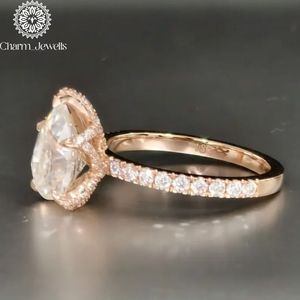 Bague de fiançailles Charm_Jewells en moissanite taille coussin, certifiée IGI, plaqué or rose 3g, sertie à griffes, style romantique pour femme - Product Image 4