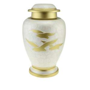 Urna funeraria artesanal de latón esmaltado en blanco para guardar cenizas, diseño de pájaros en vuelo, forma de cúpula, estilo americano. - Product Image 1
