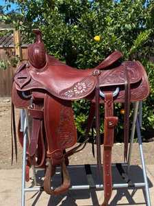 Silla de montar de cuero genuino color marrón, duradera, para caballo, en venta, diseños personalizables, silla de montar europea de cuero vintage clásica - Product Image 3