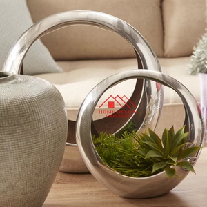 Bol à fleurs sur piédestal de conception abstraite décorative supérieure capable Best-seller et fournisseur de vases à fleurs en métal faits à la main - Product Image 6