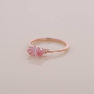 Bague solitaire en or rose, jaune et blanc massif 18 carats avec diamant rose marquise de 0,64 ct, bijoux fins pour femmes - Product Image 6