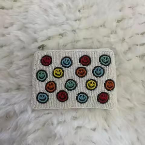 Monedero Personalizable con Cuentas de Semillas y Bordado, Colores Mixtos, Moderno, Hecho a Mano, Mini Bolsa Promocional de Moda por MULTI CRAFT - Product Image 4