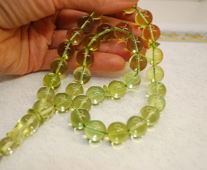 Tasbih en résine fait main avec forme ronde modelée à la main, couleur et logo personnalisables - Cadeau de décoration pour la maison - Product Image 6