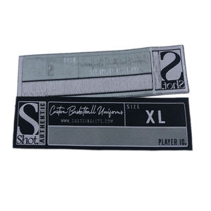 Étiquette de vêtement en polyester tissé écologique, étiquette principale rectangulaire taille XL, cousue, lavable, bord coupé à chaud pour vêtement - Product Image 4