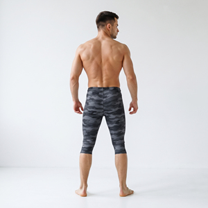 Leggings Capri pour Hommes à Imprimé Camouflage, Taille à Cordon, Leggings de Yoga 3/4, 100% Polyester, Longueur au Mollet, Leggings de Sport pour Hommes, Pantalon de Yoga Capri - Product Image 2