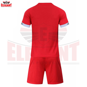 ชุดกีฬาระบายอากาศได้ดีสำหรับการแข่งขันฟุตบอลและการฝึกซ้อม เสื้อคอกลมแขนสั้นสีพื้น ชุดฟุตบอลสำหรับผู้ใหญ่ - Product Image 3
