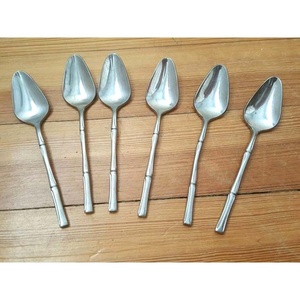 Juego de Cubiertos de Acero Inoxidable de Diseño Moderno con un Exclusivo Diseño Real, Juego de Cubiertos de Lujo para Restaurante, Boda, Hogar, Hotel - Product Image 1