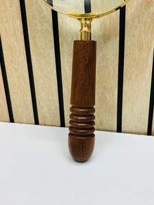 4 Inches Magnifying Glass In Brass Finish With Wooden Handle - Product Image 4