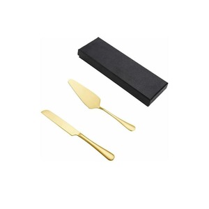 Luxury Decorative Metal <b>Cake</b> <b>Server</b> With Comfortable Handle For Formal Dining And Event Catering Use - Product Image 4