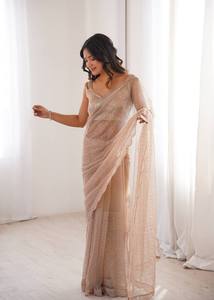 TENNECY Sari traditionnel pour femme, en tissu résille lourd et doux, brodé de fils et de sequins, réversible, extensible, longueur ras du sol, pour mariage et Diwali - Product Image 3