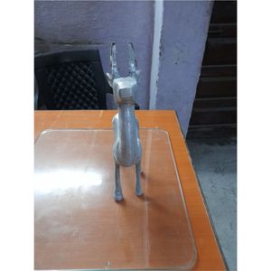 Escultura Metálica de Ciervo Hecha a Mano al por Mayor, Figura Abstracta de Animal, Pieza de Arte Decorativa, Diseño de Interiores Premium, Decoración para Hoteles - Product Image 1