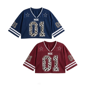 เสื้อเจอร์ซีย์อเมริกันฟุตบอลทรงบ็อกซี่ไหล่ตกแต่งลายเสือดาวแบบสั่งทำพิเศษ สไตล์ Y2K สำหรับงานเทศกาลและงานสังสรรค์ - Product Image 3